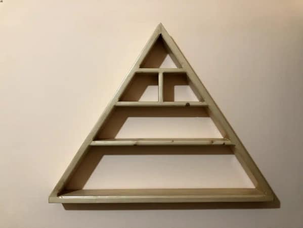 Piramide Portaoggetti Bacheca in legno di abete (3) Piramide Portaoggetti Bacheca in legno di abete